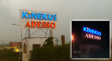 Kinekus Adesso 3D lightbox